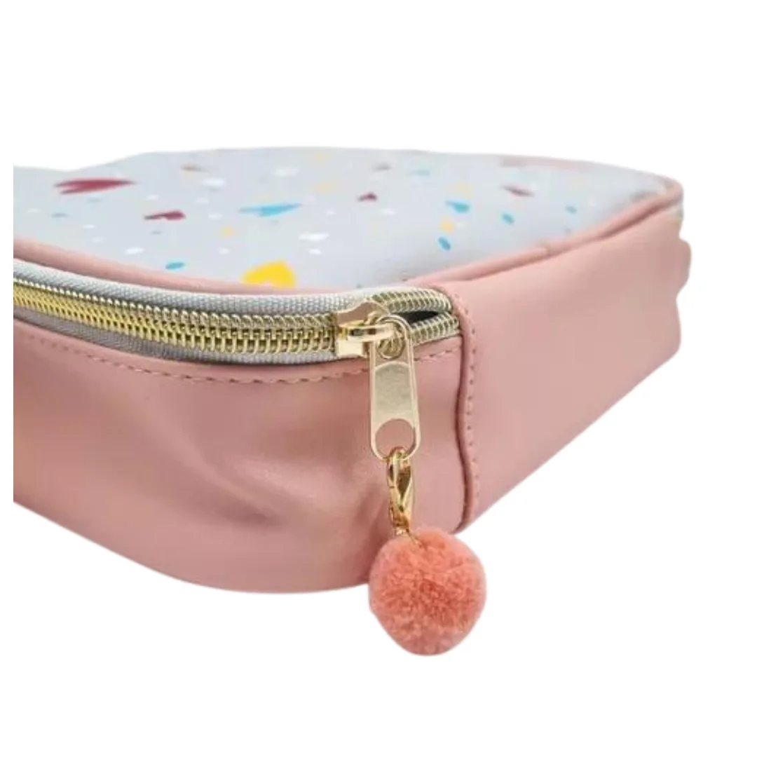 Cartuchera Estampada con Pompom BRW 3