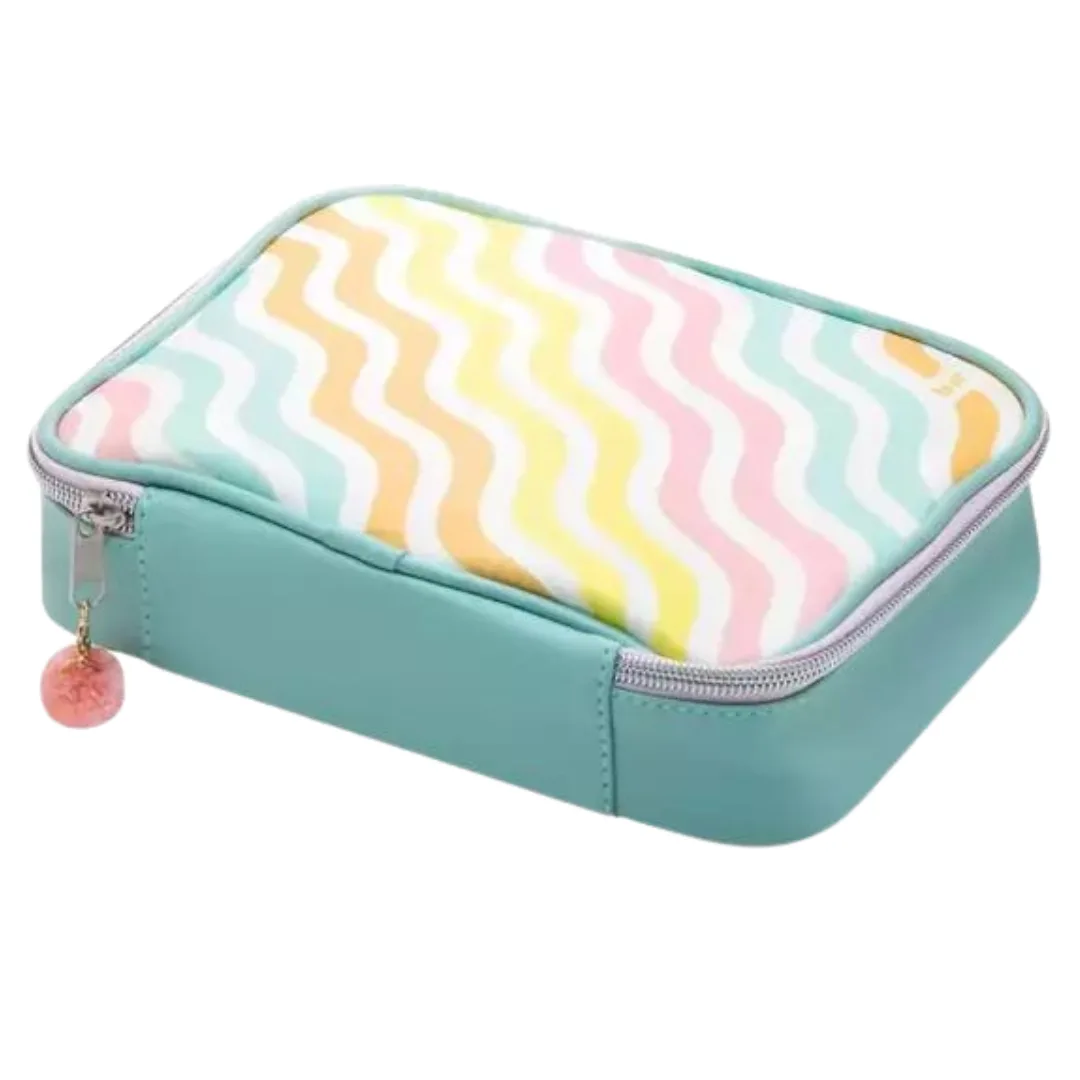 Cartuchera Estampada con Pompom BRW