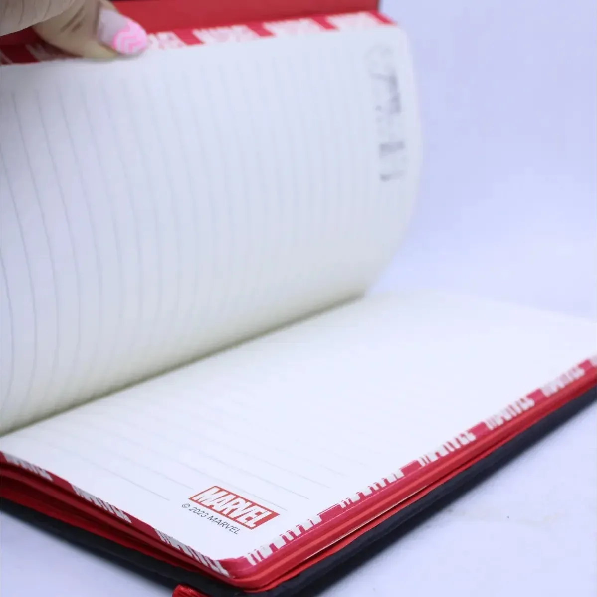 Cuaderno Marvel - A5 Mooving