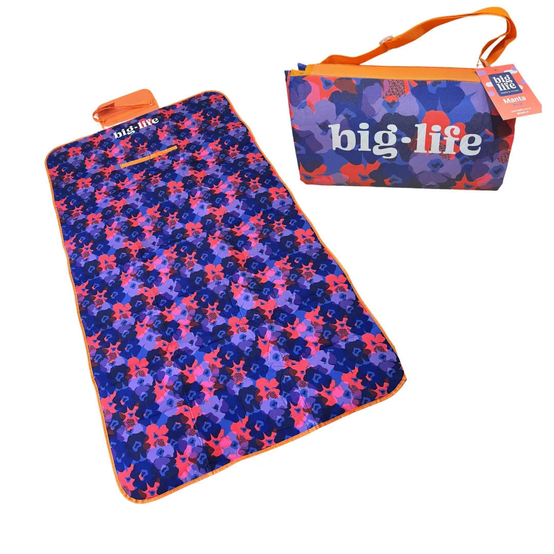 Manta Impermeable Floral - Ideal Picnic o Playa