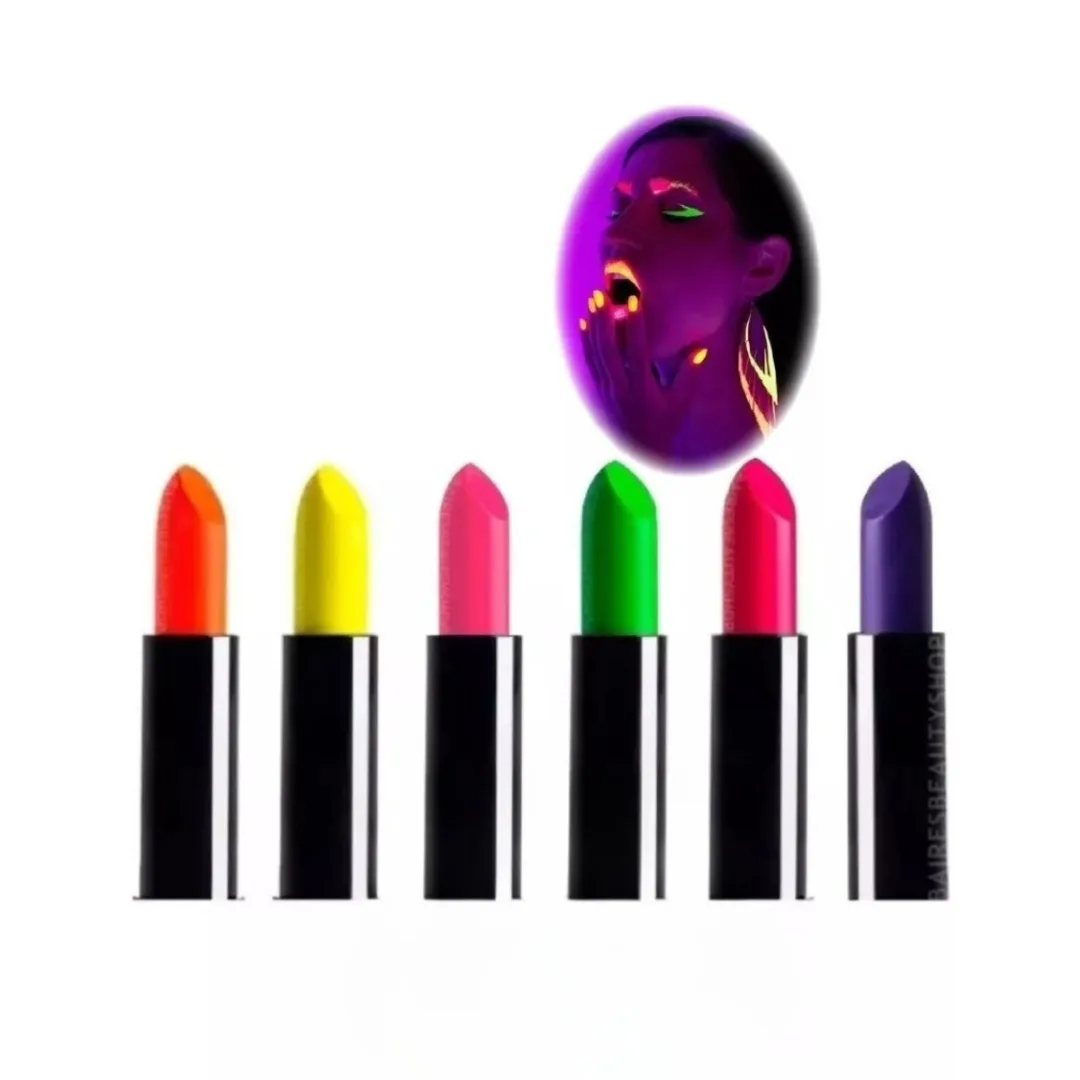 Maquillaje Labial Fluo para Fiestas