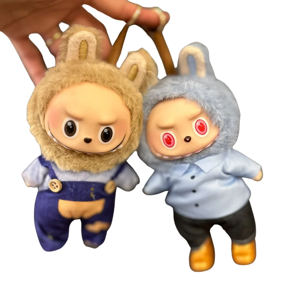 Peluche Llavero Labubu con Ropa 3